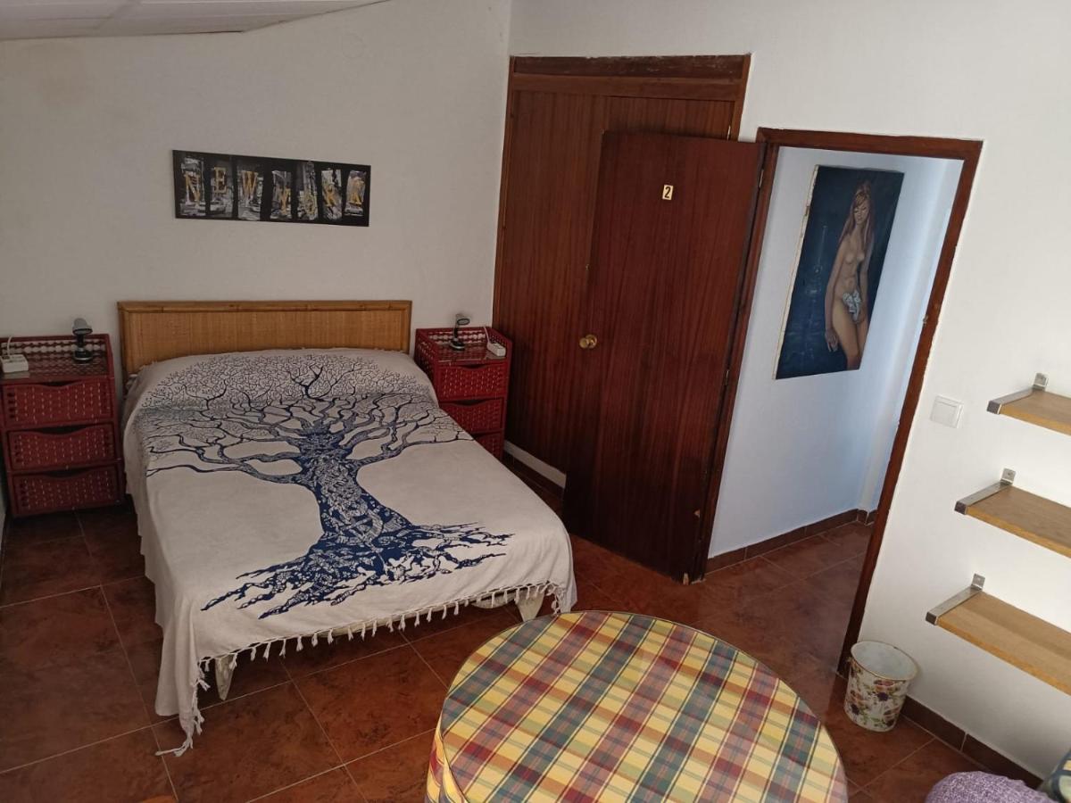 Apartamento Turístico MURALLA DE CÁCERES Esterno foto